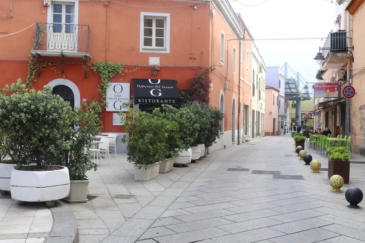New - Spacious & Luxurious - Fully Renovated & Equipped 2br - Historical Centre * Olbia